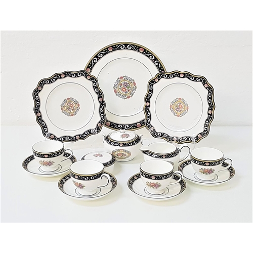 177 - LARGE WEDGWOOD RUNNYMEDE DINNER SERVIVE
comprising cups and saucers, dinner plates, soup bowls, dess... 