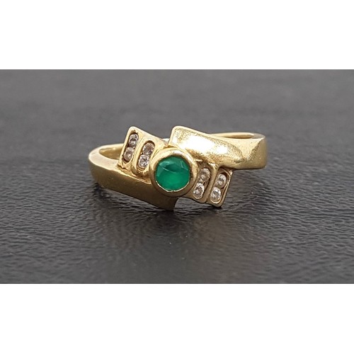 120 - EMERALD AND CLEAR GEM SET CLUSTER RING
the central round cut emerald flanked by small clear gemstone... 