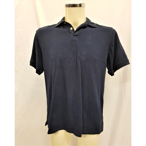 14 - BLUE POLO SHIRT - UNKNOWN PRODUCTION 
Gents Navy polo shirt, size medium