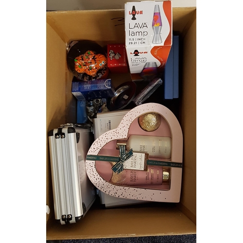 31 - ONE BOX OF NEW ITEMS
including wine bottle opening set in box, two boxes of Bosch drill bits, snow g... 