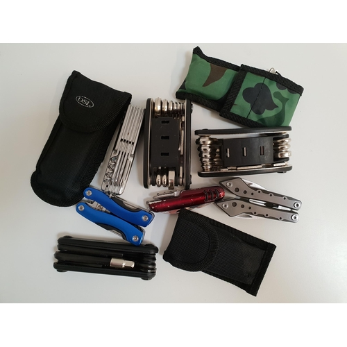 30 - SELECTION OF TEN MULTI-TOOLS, SWISS ARMY KNIVES AND BIKE TOOLS
Note: You must be over 18 to bid on t... 