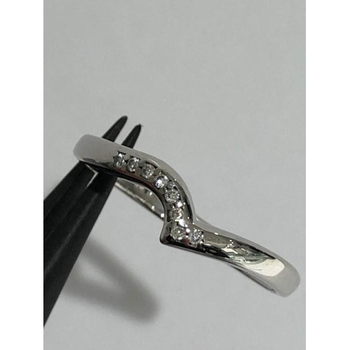 13 - very good match to previous LOT 12 9k white gold with diamonds 0.09cts; 1.9g; size P