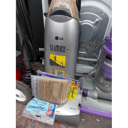 AN LG SLIMAX UPRIGHT VACUUM CLEANER AN LG SLIMAX UPRIGHT VACUUM CLEANER