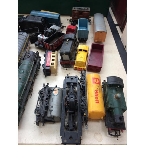 model train accessories