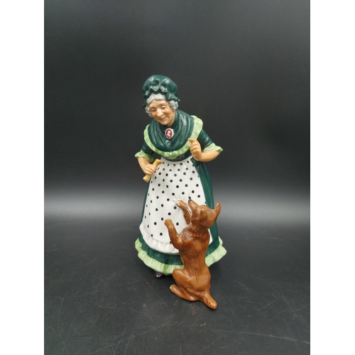 A Royal Doulton 'Old Mother Hubbard' figurine HN 2314 Barnebys