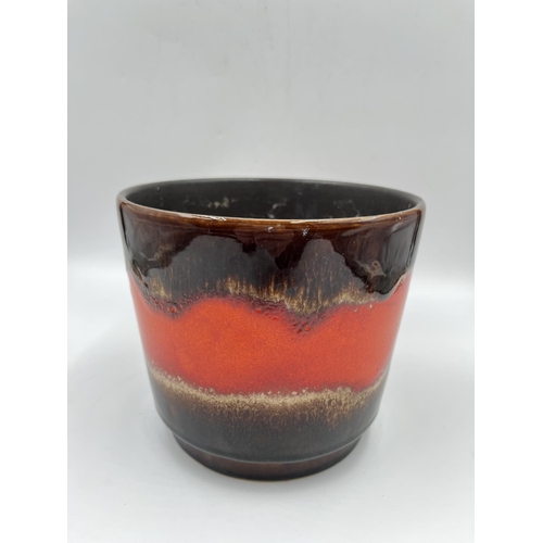 27 - A mid 20th century West German fat lava planter, reference no. 806-17