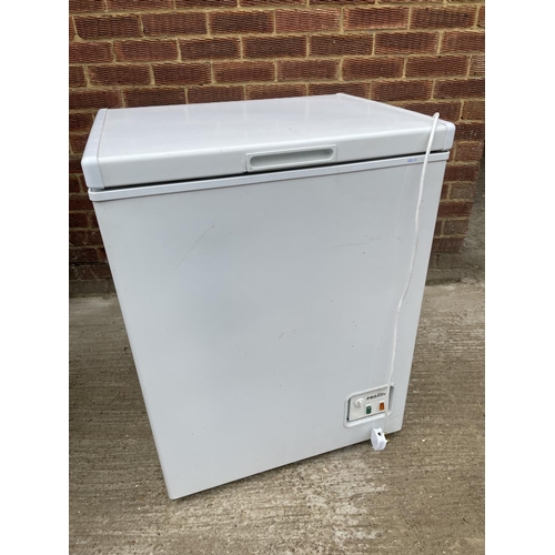 A proline chest freezer Barnebys