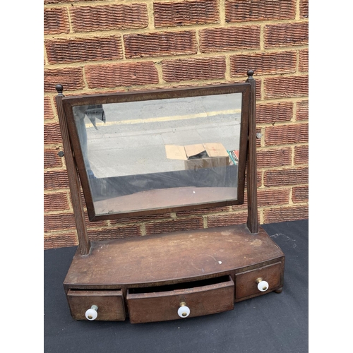 Dressing table top swing mirror, height 54 x width 52cm Barnebys