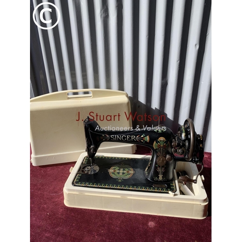 Singer Sewing Machine Cased Barnebys