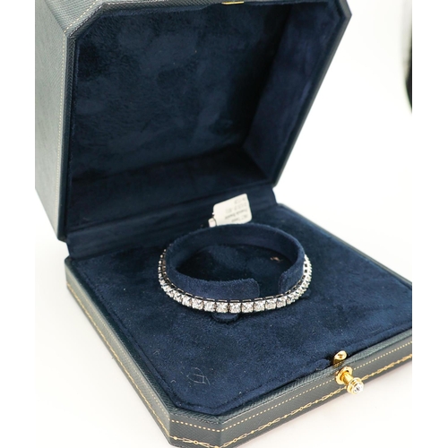 592 - Diamond Set Ladies Tennis Bracelet with Safety Clasp Mounted on 18 Carat Gold