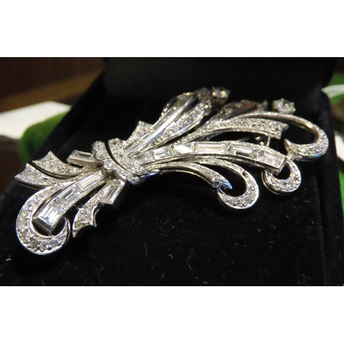 69 - Diamond Set Floral Motif Ladies Brooch Total Diamond Weight Approximately 5 Carats G-H Colour VS/SI ... 