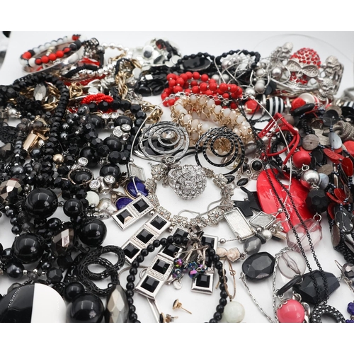 42 - Various Vintage, Costume and Other Assorted Jewellery, Quantity as Photographed