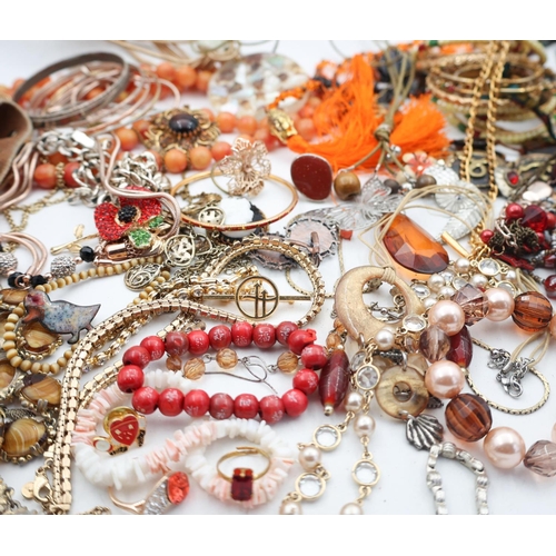 55 - Various Vintage, Costume and Other Assorted Jewellery, Quantity as Photographed