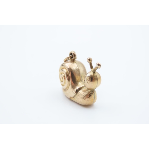 20 - 9 Carat Yellow Gold Snail Motif Charm 2cm Wide