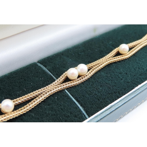 29 - 9 Carat Yellow Gold Pearl Set Ladies Bracelet Attractively Detailed Articulated Form Length 19cm