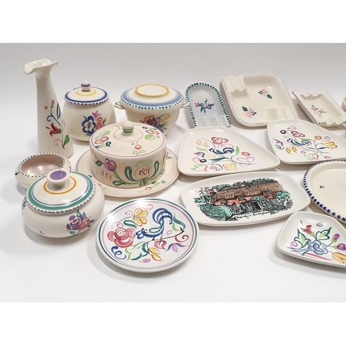 487 - Poole Pottery: Quantity of Traditional pattern tableware (20).
