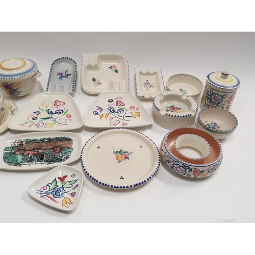 487 - Poole Pottery: Quantity of Traditional pattern tableware (20).