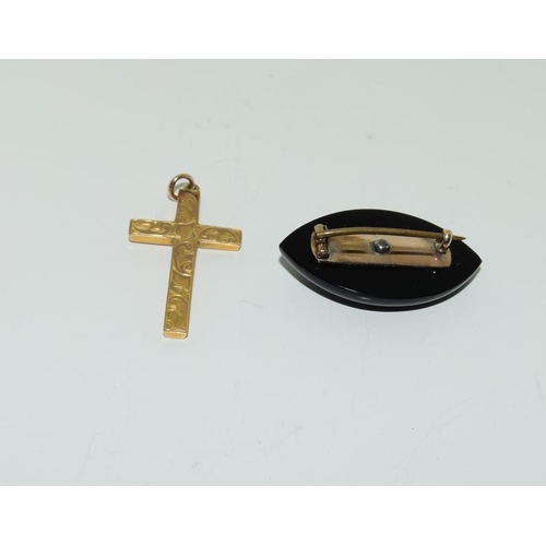 94 - Gold, Seed Peal mourning and gold cross brooch.(NI005)
