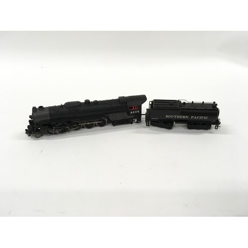 203 - Bachmann N gauge 4-8-4 Southern pacific locomotive and tender. DCC Ready. Appears Good Plus to Excel... 