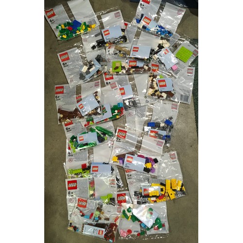 1 - 20x various LEGO Polybag Sets, New and sealed.