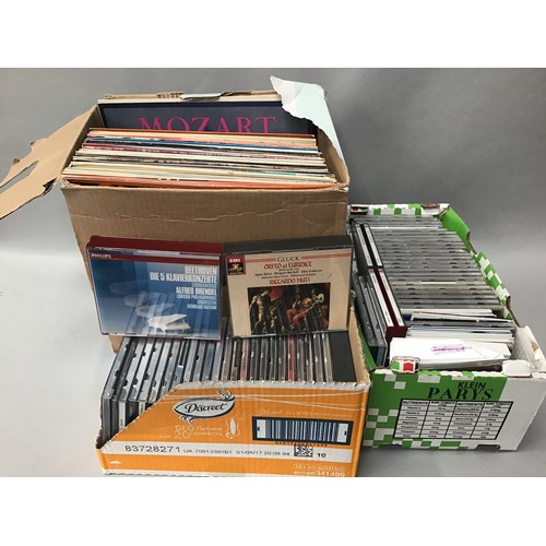 263 - Large collection of Cd's and vinyl Lp's. Mostly classical
