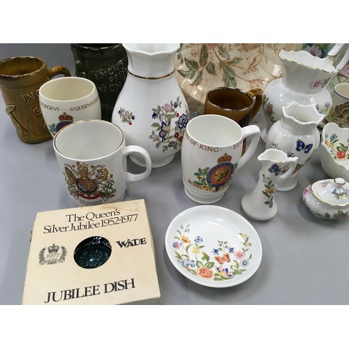 202 - A collection of miscellaneous china and pottery to include Hummel figures, commemorative wares, Ayns... 