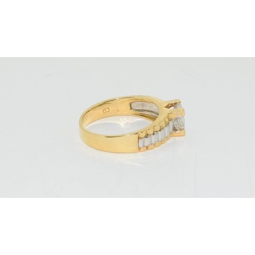 134 - Gents 18ct gold ring to compliment your Rolex with a princess cut diamond of approx 1.5ct size Z