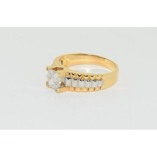 134 - Gents 18ct gold ring to compliment your Rolex with a princess cut diamond of approx 1.5ct size Z