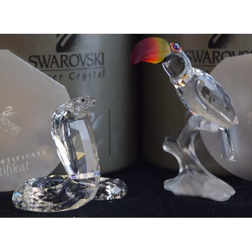 237 - Swarovski Crystal Snowman code 250229 together with Swan Family 243373, Cobra 243979, Young Ballerin... 