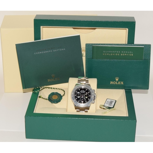 35 - Rolex Stainless Steel, Daytona, mod - 116520, 2015, Boxed and papers (ref 27)