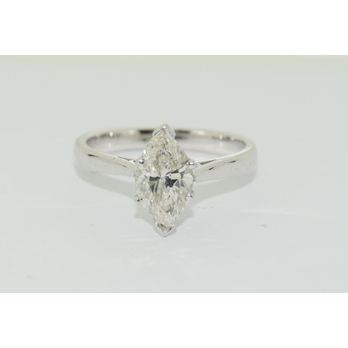 1097 - A fine 18ct white gold marquoise diamond ring of approx 1.1cts. Size K