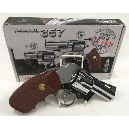 129 - Quality KWC model 357 .177 air pistol. Excellent condition and boxed. *RESTRICTIONS APPLY. REFER TO ... 