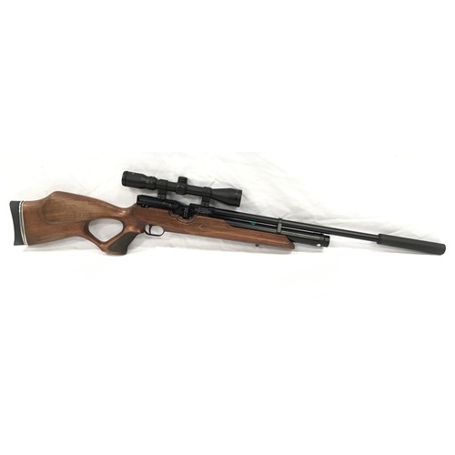 114 - Top quality Weihrauch HW100 air rifle in good condition. Comes with kit bag and accessories and fitt... 