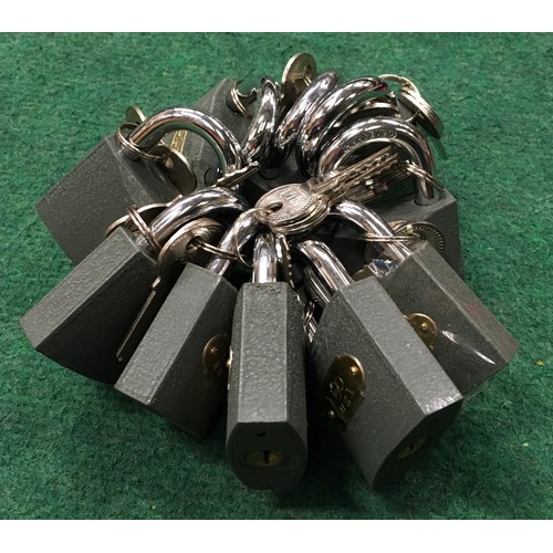 31 - 10 x 50mm iron padlocks (r.92)