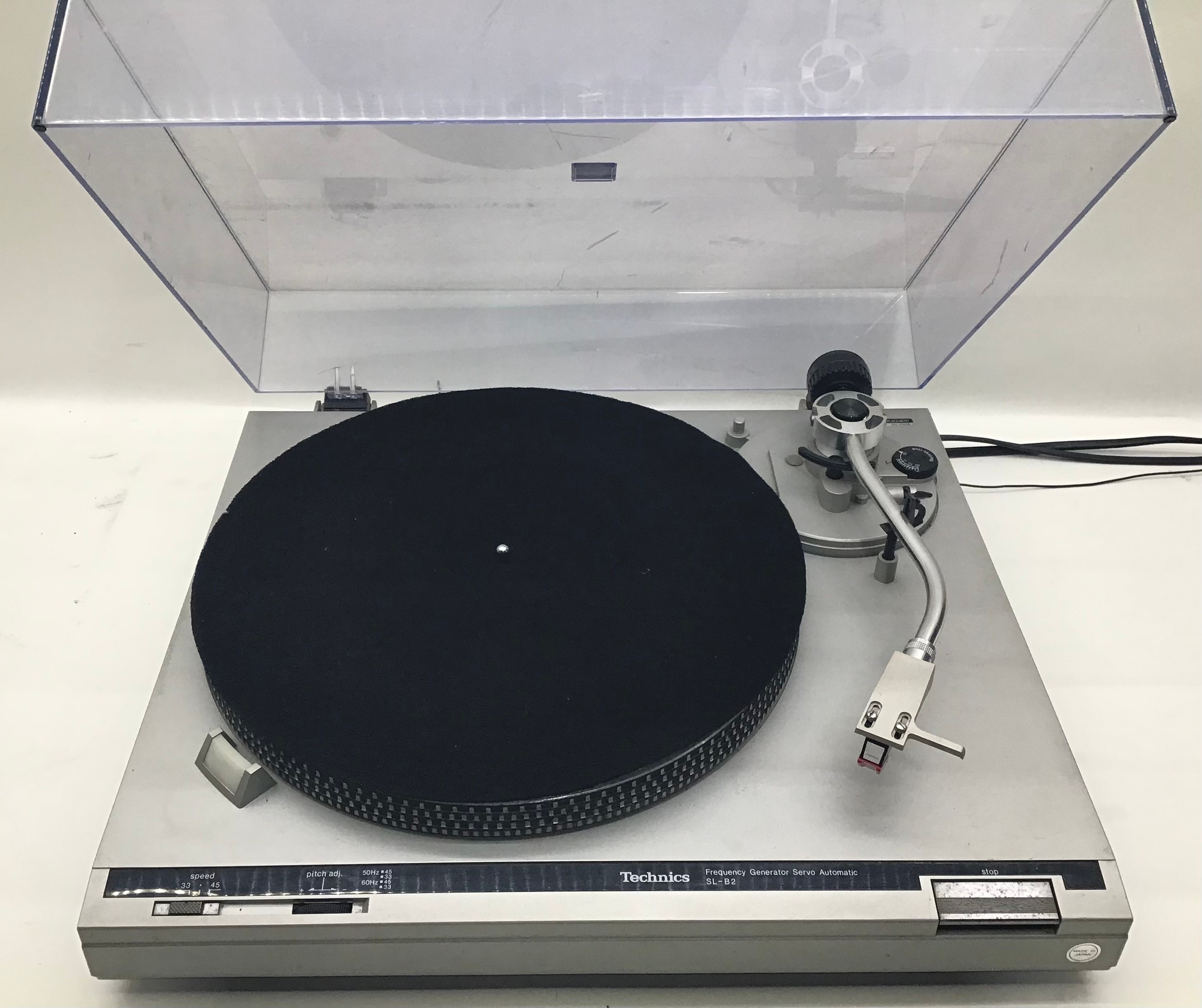 TECHNICS SL-B2 TURNTABLE. This Is A Semi - Auctions & Price Archive