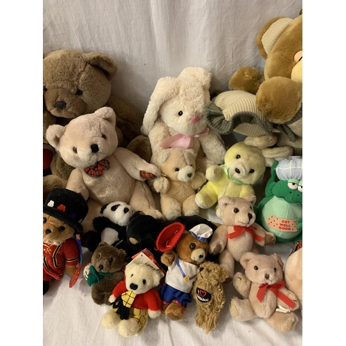 TWENTY VARIOUS TEDDY BEARS SOME WITH TAGS