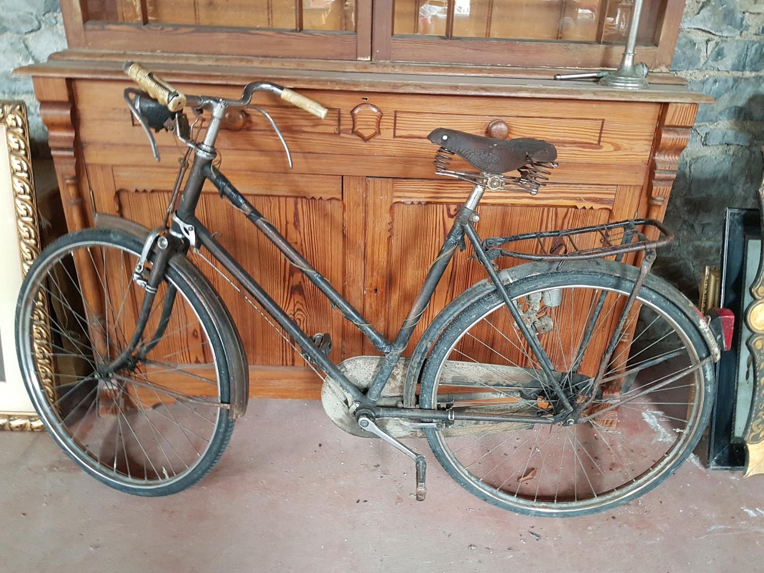 raleigh ladies bike