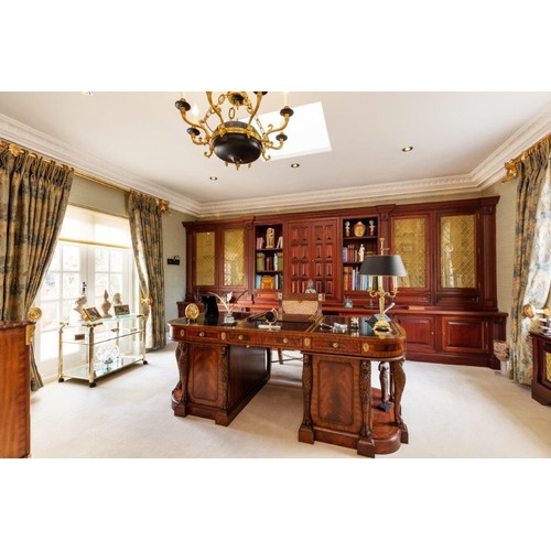 153 - A Superb Regency/William 1Vth style Mahogany and Veneered Partners Desk by Maitland & Smith, London,... 