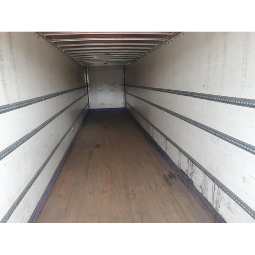 1 - Withdrawn. A 2003 Montracon triple axle Trailer in  pretty good condition (not in test) but with dam... 