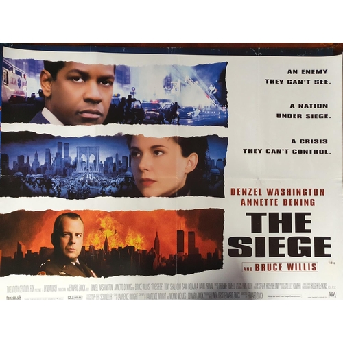 31 - A good selection of Movie Posters to include The Siege, The Santa Claus, Scary Movie, Sliding Doors,... 