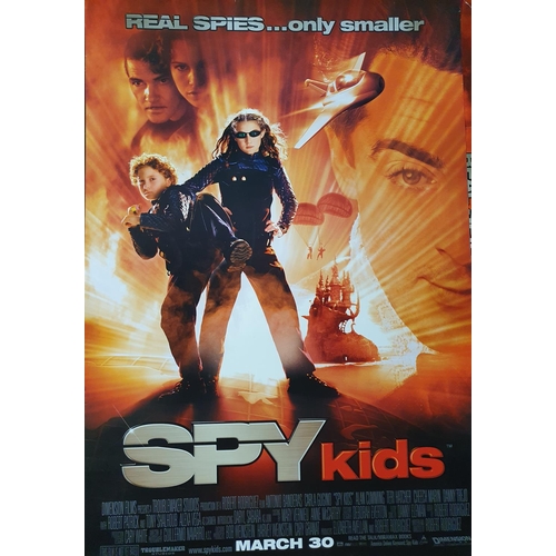 64 - A good selection of Movie Posters to include Smillas Feeling for Snow x 2, Scooby Doo, Spy Kids 3.0,... 