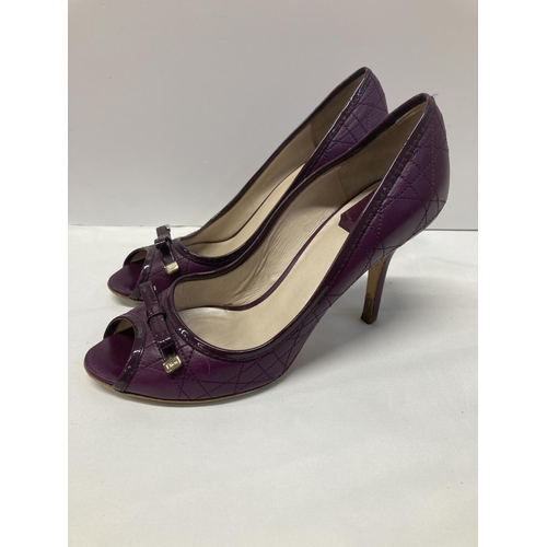 19 - Dior Purple Leather Cannage Bow Peep Toe Pumps Size 38 (EU). Serial number FA 0609 38. RRP £610. htt... 