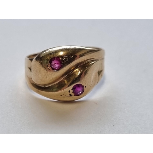 60 - A 9ct Gold and Ruby Snake Ring, Size L1/2.
