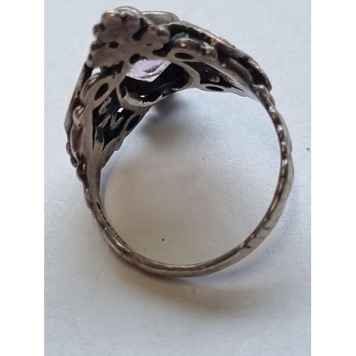 84 - A vintage Silver and Stone set Ring, size L1/2.