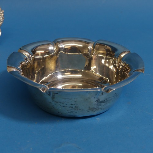 57 - A George V silver Bon Bon Dish, by Selfridge & Co Ltd., hallmarked Birmingham 1933, of circular ... 