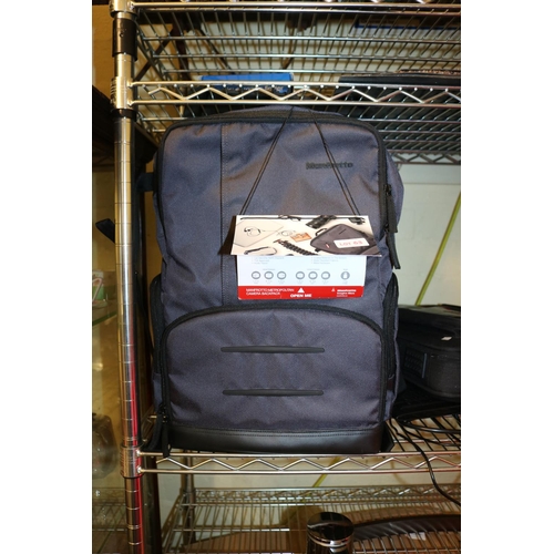 manfrotto metropolitan camera backpack