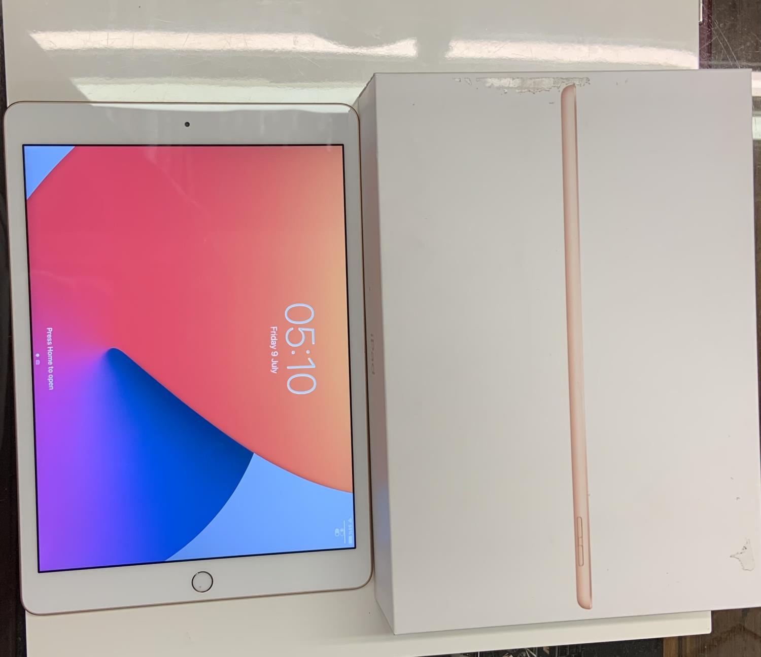 BOXED APPLE IPAD (8TH GEN) WIFI 128GB IN ROSE GOLD