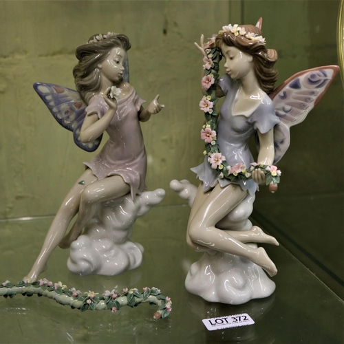 LLADRO 5860 FAIRY GARLAND FLOWERS AND LLADRO FAIRY HOLDING GARLAND 5861