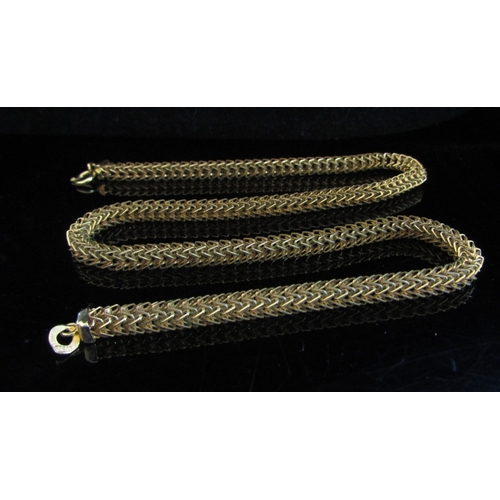 5019 - A 9ct gold snake link necklace, 38cm long, 13.3g