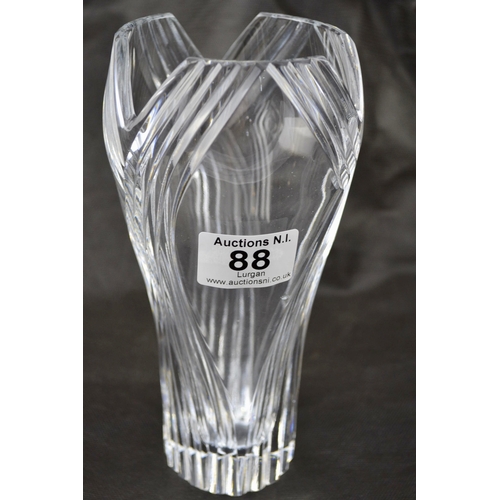 Tyrone Crystal The Opera Suite Vase